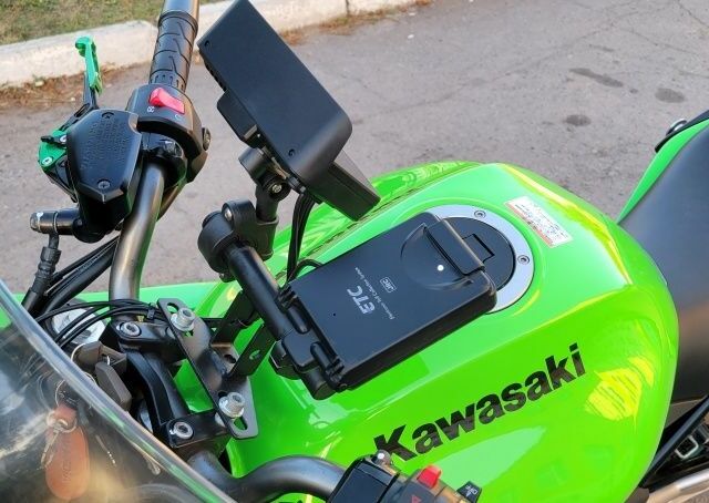 Кавасакі Ninja 400, об'ємом двигуна 0.4 л та пробігом 0 тис. км за 3900 $, фото 17 на Automoto.ua