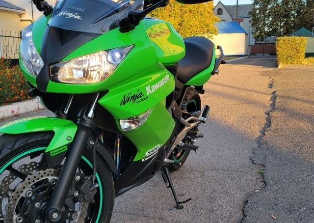 Кавасакі Ninja 400, об'ємом двигуна 0.4 л та пробігом 0 тис. км за 3900 $, фото 8 на Automoto.ua