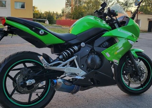 Кавасакі Ninja 400, об'ємом двигуна 0.4 л та пробігом 0 тис. км за 3900 $, фото 2 на Automoto.ua