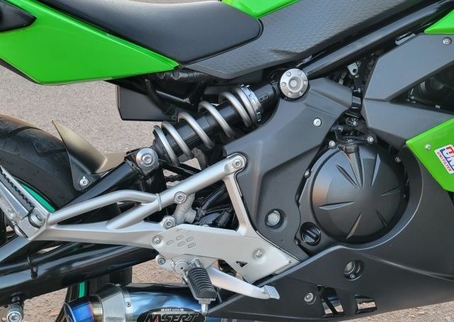 Кавасакі Ninja 400, об'ємом двигуна 0.4 л та пробігом 0 тис. км за 3900 $, фото 14 на Automoto.ua