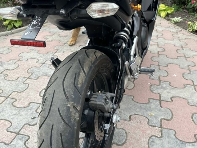 Кавасаки Ninja 400, объемом двигателя 0.4 л и пробегом 0 тыс. км за 3900 $, фото 2 на Automoto.ua