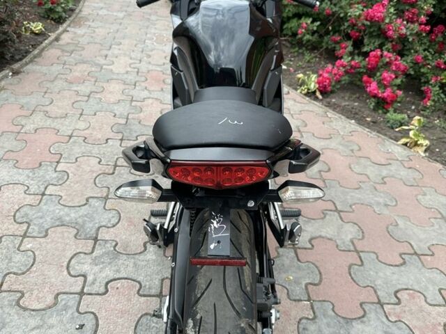 Кавасаки Ninja 400, объемом двигателя 0.4 л и пробегом 0 тыс. км за 3900 $, фото 4 на Automoto.ua