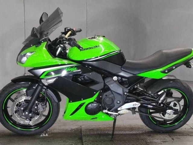 Кавасаки Ninja 400, объемом двигателя 0.4 л и пробегом 0 тыс. км за 3900 $, фото 3 на Automoto.ua