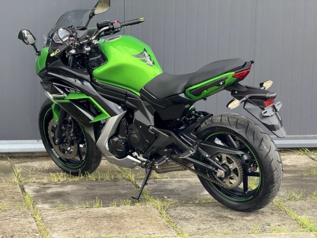 Кавасаки Ninja 400, объемом двигателя 0.4 л и пробегом 0 тыс. км за 4150 $, фото 8 на Automoto.ua