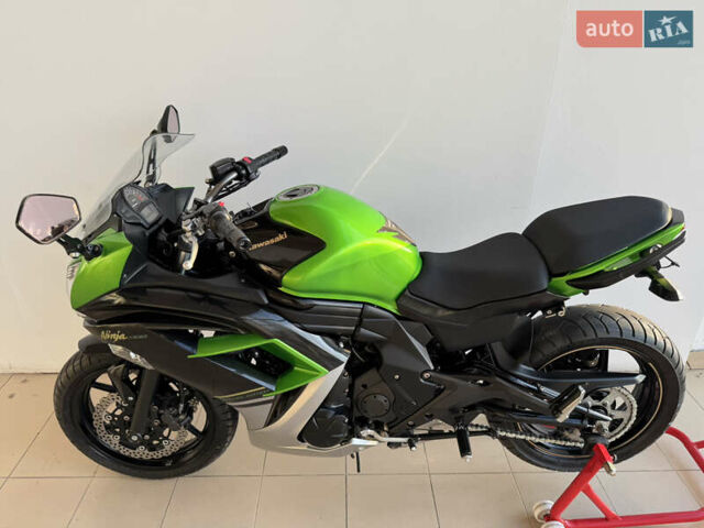 Кавасаки Ninja 400, объемом двигателя 0.4 л и пробегом 11 тыс. км за 4900 $, фото 10 на Automoto.ua
