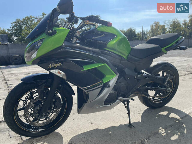 Кавасакі Ninja 400, об'ємом двигуна 0 л та пробігом 19 тис. км за 4500 $, фото 2 на Automoto.ua