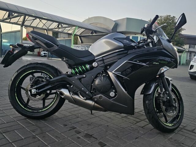 Кавасаки Ninja 400, объемом двигателя 0.4 л и пробегом 0 тыс. км за 4200 $, фото 3 на Automoto.ua