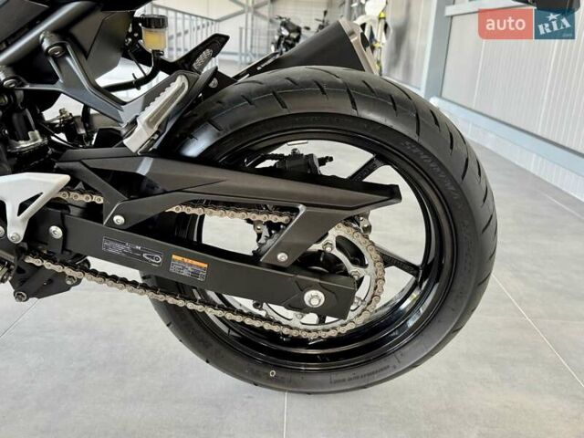 Кавасаки Ninja 400, объемом двигателя 0.4 л и пробегом 6 тыс. км за 5499 $, фото 10 на Automoto.ua