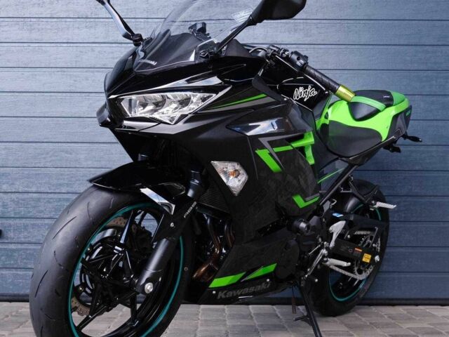 Кавасакі Ninja 400, об'ємом двигуна 0.4 л та пробігом 0 тис. км за 5000 $, фото 2 на Automoto.ua