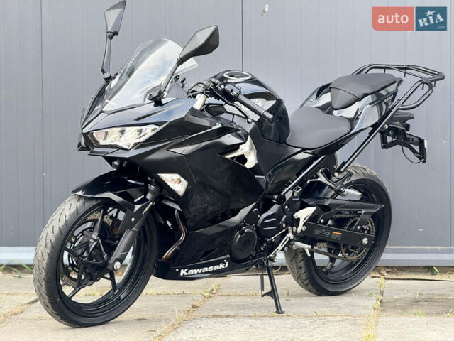 Кавасаки Ninja 400, объемом двигателя 0.4 л и пробегом 13 тыс. км за 5500 $, фото 1 на Automoto.ua