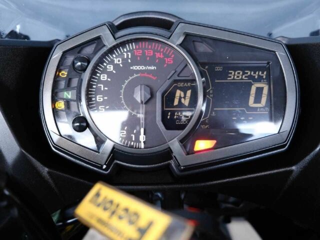 Кавасакі Ninja 400, об'ємом двигуна 0.4 л та пробігом 0 тис. км за 5000 $, фото 3 на Automoto.ua