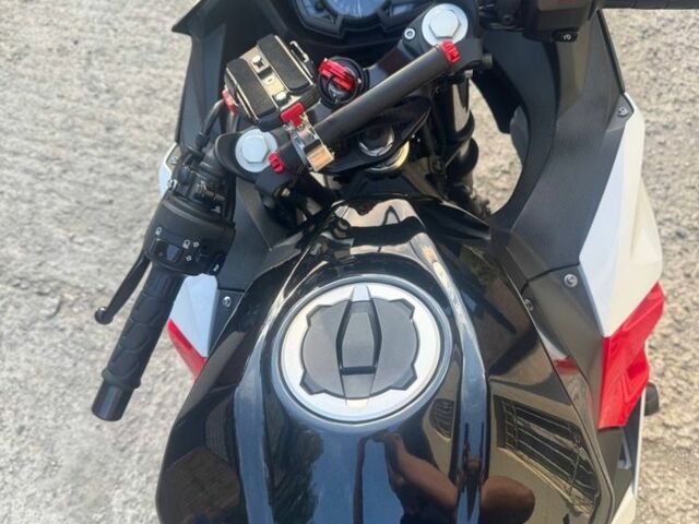 Кавасаки Ninja 400, объемом двигателя 0.4 л и пробегом 0 тыс. км за 5800 $, фото 5 на Automoto.ua