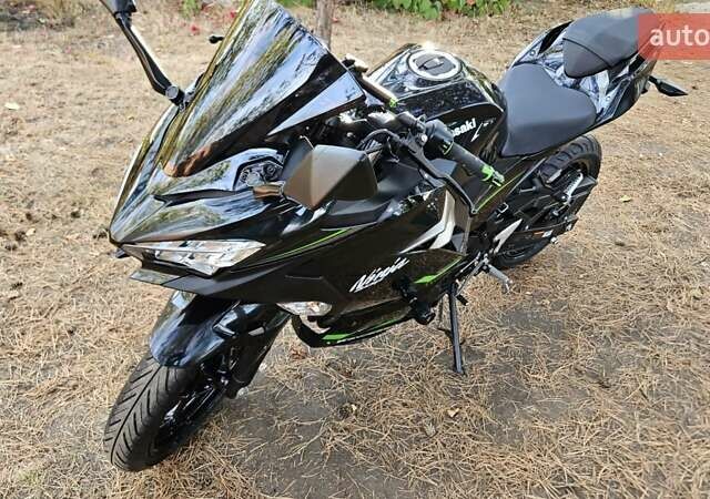 Кавасаки Ninja 400, объемом двигателя 0 л и пробегом 10 тыс. км за 5800 $, фото 40 на Automoto.ua