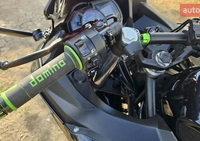 Кавасаки Ninja 400, объемом двигателя 0 л и пробегом 10 тыс. км за 5800 $, фото 10 на Automoto.ua