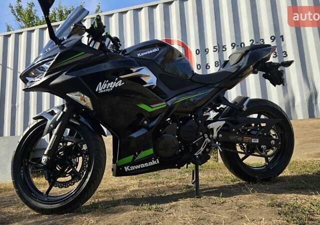 Кавасаки Ninja 400, объемом двигателя 0 л и пробегом 10 тыс. км за 5900 $, фото 11 на Automoto.ua