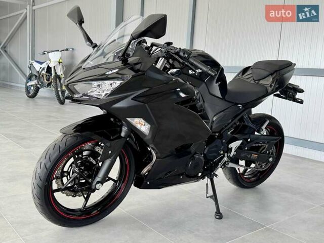 Кавасакі Ninja 400, об'ємом двигуна 0.4 л та пробігом 19 тис. км за 5399 $, фото 4 на Automoto.ua