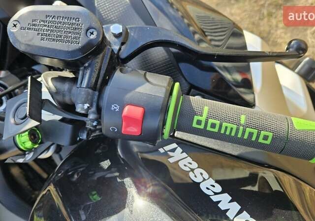 Кавасаки Ninja 400, объемом двигателя 0 л и пробегом 10 тыс. км за 5800 $, фото 6 на Automoto.ua