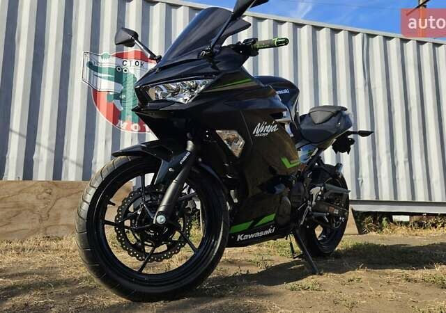 Кавасаки Ninja 400, объемом двигателя 0 л и пробегом 10 тыс. км за 5900 $, фото 16 на Automoto.ua