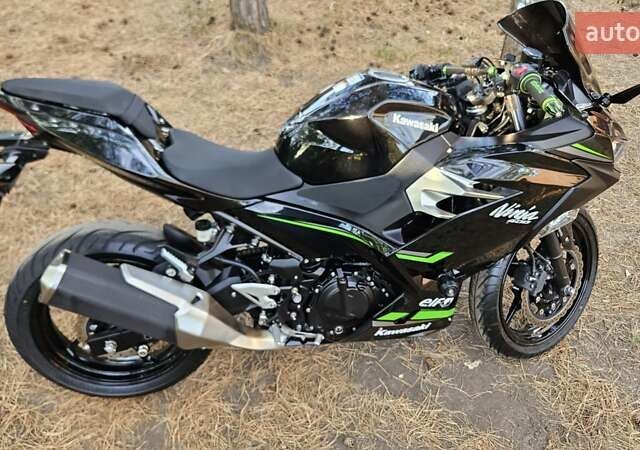 Кавасаки Ninja 400, объемом двигателя 0 л и пробегом 10 тыс. км за 5800 $, фото 29 на Automoto.ua