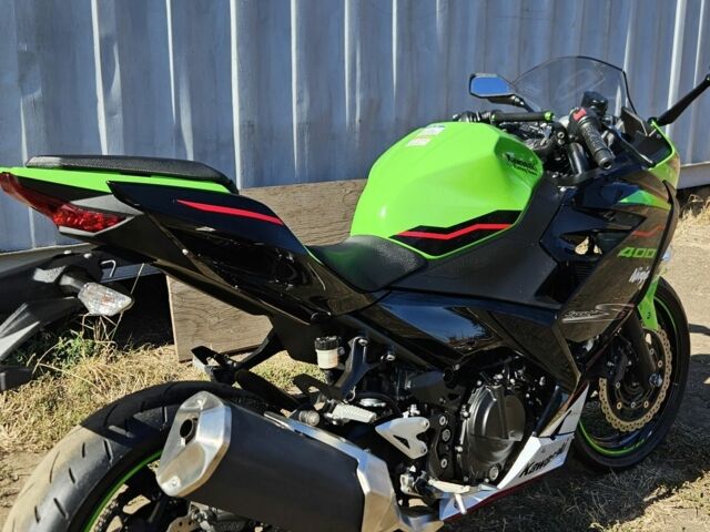 Кавасаки Ninja 400, объемом двигателя 0.4 л и пробегом 0 тыс. км за 6000 $, фото 7 на Automoto.ua