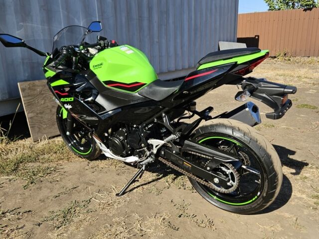Кавасаки Ninja 400, объемом двигателя 0.4 л и пробегом 0 тыс. км за 6000 $, фото 4 на Automoto.ua