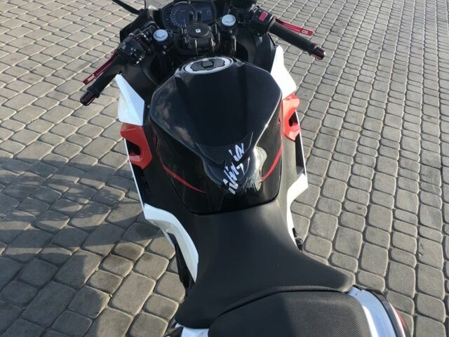 Кавасакі Ninja 400, об'ємом двигуна 0.4 л та пробігом 0 тис. км за 5364 $, фото 6 на Automoto.ua