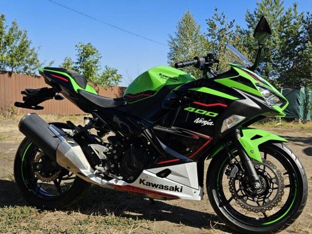 Кавасаки Ninja 400, объемом двигателя 0.4 л и пробегом 0 тыс. км за 6000 $, фото 22 на Automoto.ua