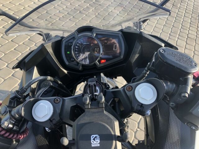 Кавасакі Ninja 400, об'ємом двигуна 0.4 л та пробігом 0 тис. км за 5364 $, фото 7 на Automoto.ua