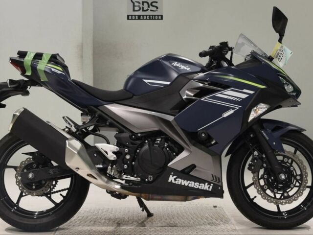 Кавасаки Ninja 400, объемом двигателя 0.4 л и пробегом 0 тыс. км за 6000 $, фото 3 на Automoto.ua