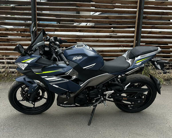 Кавасаки Ninja 400, объемом двигателя 0.4 л и пробегом 50 тыс. км за 4999 $, фото 5 на Automoto.ua