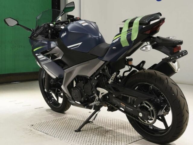 Кавасаки Ninja 400, объемом двигателя 0.4 л и пробегом 0 тыс. км за 6000 $, фото 5 на Automoto.ua