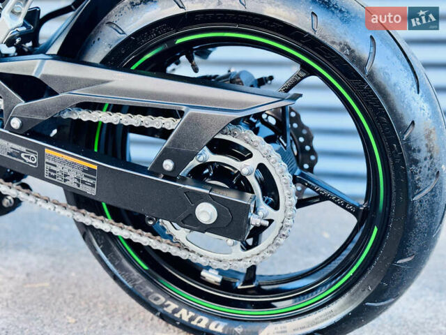 Кавасакі Ninja 400, об'ємом двигуна 0.4 л та пробігом 4 тис. км за 6500 $, фото 9 на Automoto.ua