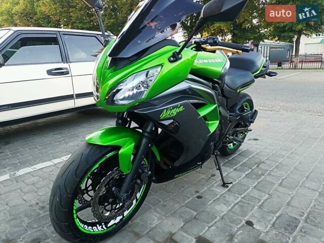 Серый Кавасаки Ninja 400, объемом двигателя 0.4 л и пробегом 15 тыс. км за 4300 $, фото 4 на Automoto.ua