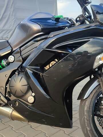 Серый Кавасаки Ninja 400, объемом двигателя 0 л и пробегом 15 тыс. км за 4400 $, фото 6 на Automoto.ua