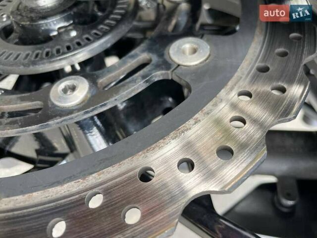 Серый Кавасаки Ninja 400, объемом двигателя 0.4 л и пробегом 15 тыс. км за 5700 $, фото 11 на Automoto.ua