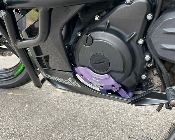Серый Кавасаки Ninja 400, объемом двигателя 0.4 л и пробегом 15 тыс. км за 5700 $, фото 18 на Automoto.ua