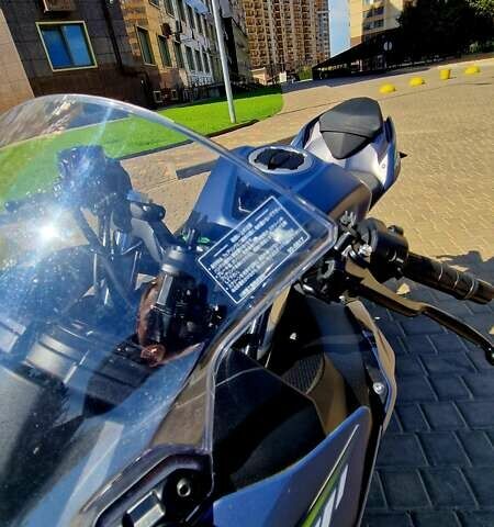 Синий Кавасаки Ninja 400, объемом двигателя 0.4 л и пробегом 26 тыс. км за 5400 $, фото 21 на Automoto.ua