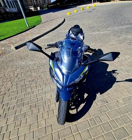 Синий Кавасаки Ninja 400, объемом двигателя 0.4 л и пробегом 26 тыс. км за 5400 $, фото 10 на Automoto.ua