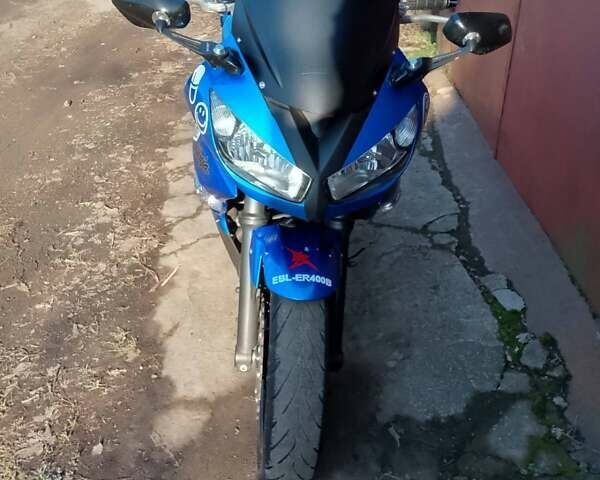 Синій Кавасакі Ninja 400, об'ємом двигуна 0 л та пробігом 30 тис. км за 4000 $, фото 2 на Automoto.ua