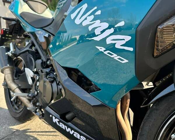 Синій Кавасакі Ninja 400, об'ємом двигуна 0 л та пробігом 4 тис. км за 6400 $, фото 3 на Automoto.ua