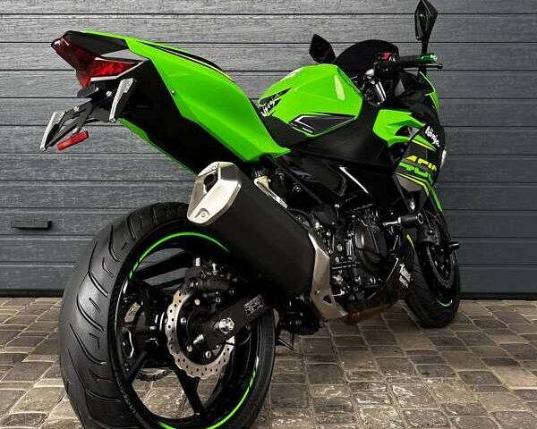 Зелений Кавасакі Ninja 400, об'ємом двигуна 0.4 л та пробігом 21 тис. км за 5300 $, фото 4 на Automoto.ua
