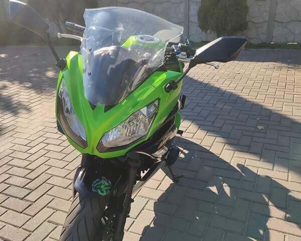 Зелений Кавасакі Ninja 400, об'ємом двигуна 0.4 л та пробігом 28 тис. км за 4500 $, фото 2 на Automoto.ua