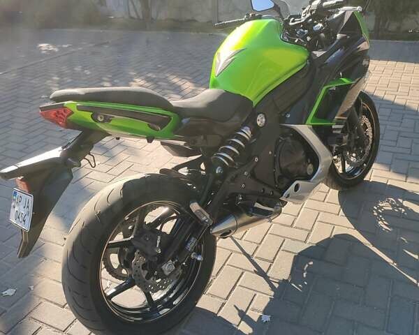 Зелений Кавасакі Ninja 400, об'ємом двигуна 0.4 л та пробігом 28 тис. км за 4500 $, фото 6 на Automoto.ua