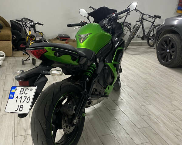 Зеленый Кавасаки Ninja 400, объемом двигателя 0.4 л и пробегом 27 тыс. км за 4150 $, фото 2 на Automoto.ua