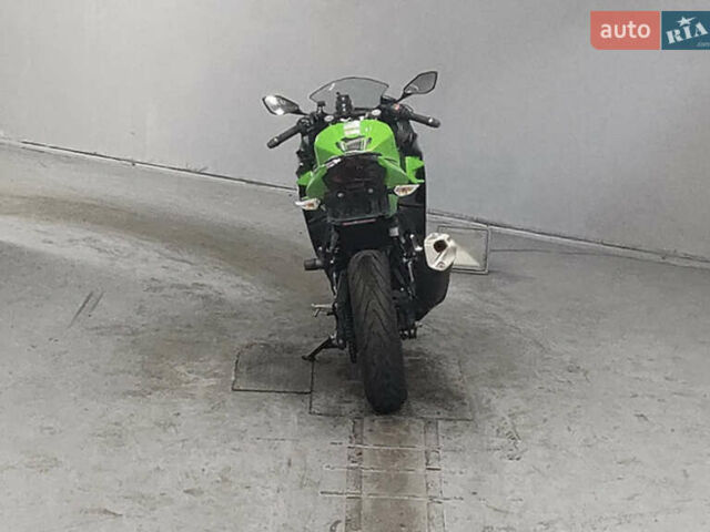Зеленый Кавасаки Ninja 400, объемом двигателя 0.4 л и пробегом 27 тыс. км за 5100 $, фото 16 на Automoto.ua