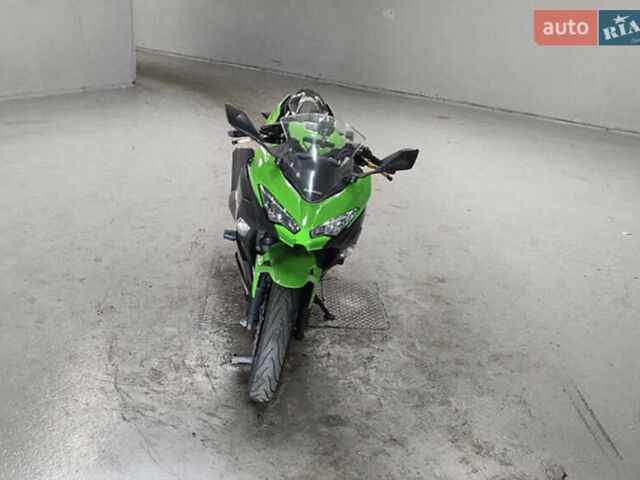 Зеленый Кавасаки Ninja 400, объемом двигателя 0.4 л и пробегом 27 тыс. км за 5100 $, фото 17 на Automoto.ua