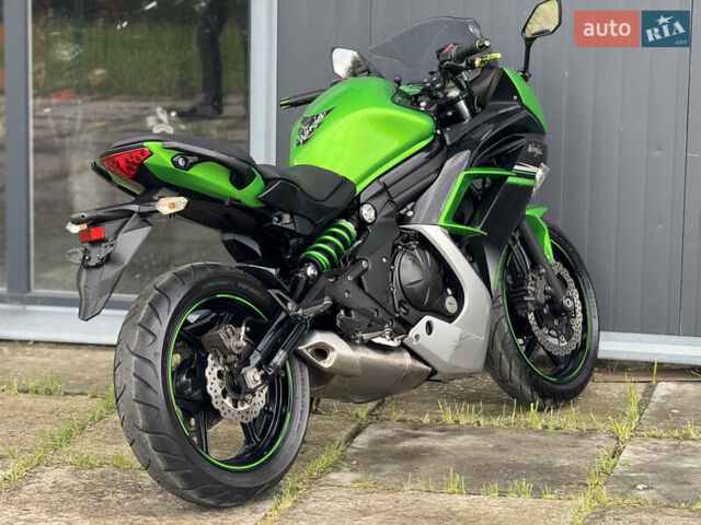 Зеленый Кавасаки Ninja 400, объемом двигателя 0.4 л и пробегом 37 тыс. км за 4150 $, фото 5 на Automoto.ua