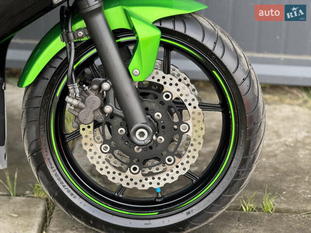 Зеленый Кавасаки Ninja 400, объемом двигателя 0.4 л и пробегом 37 тыс. км за 4150 $, фото 8 на Automoto.ua