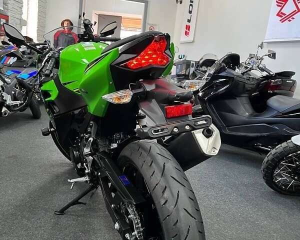 Зелений Кавасакі Ninja 400, об'ємом двигуна 0 л та пробігом 6 тис. км за 5900 $, фото 4 на Automoto.ua