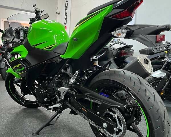 Зелений Кавасакі Ninja 400, об'ємом двигуна 0 л та пробігом 6 тис. км за 5900 $, фото 9 на Automoto.ua